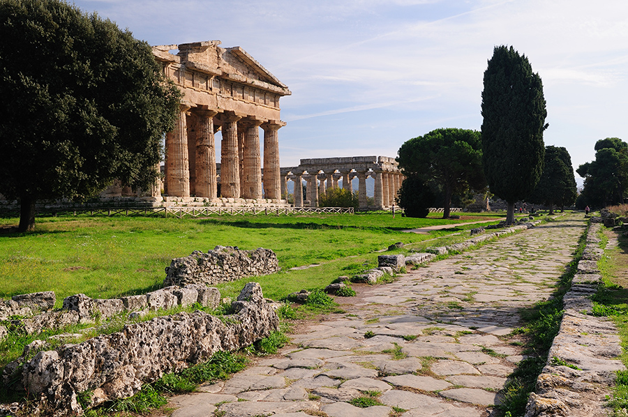 italy-paestum-2009-002
