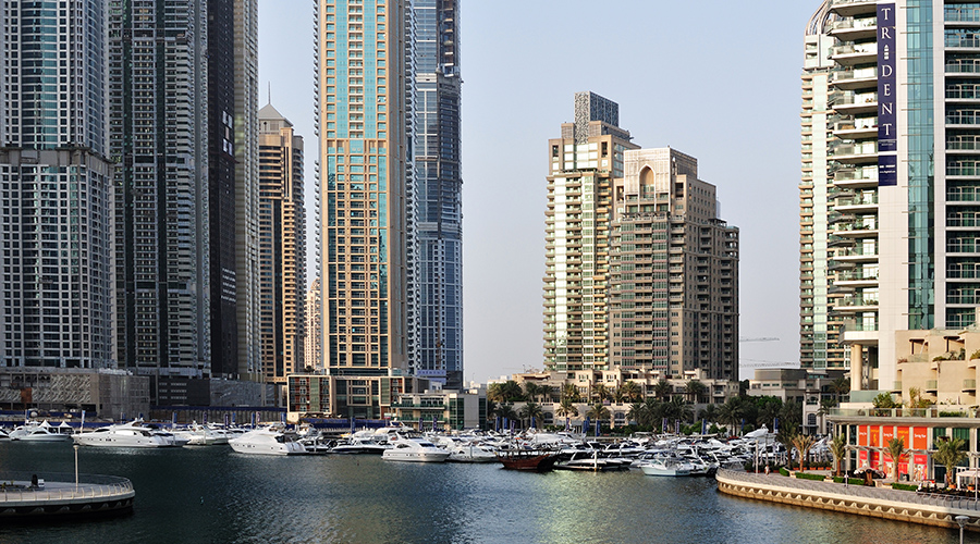 Jumeira Marina - malé přístaviště s takovou trochu větší zástavbou okolo. Vtipné mi přišlo, když hotel s podbízivým názvem Ocean View již dávno neměl na oceán výhled přes další obří domy, co vyrostly před ním...